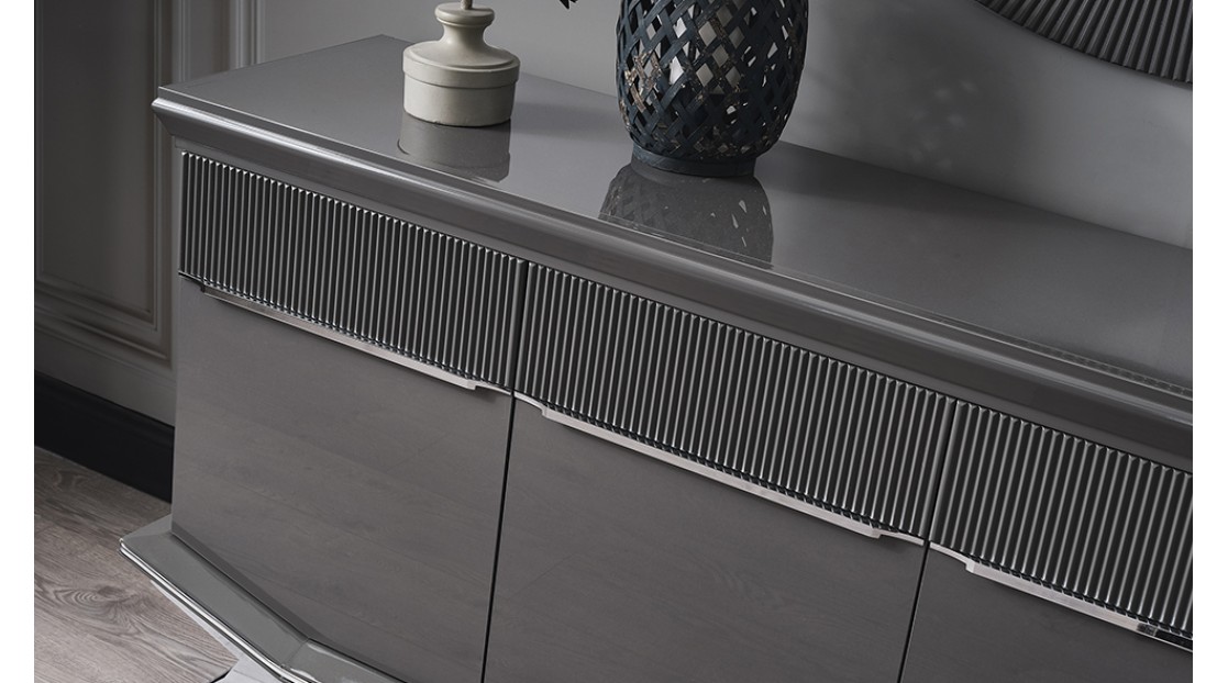 Villa Antrasit Krom Yemek Odası