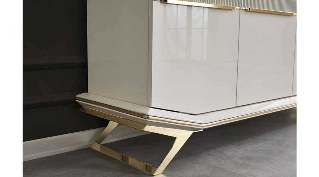 Villa Beyaz Gold Yemek Odası