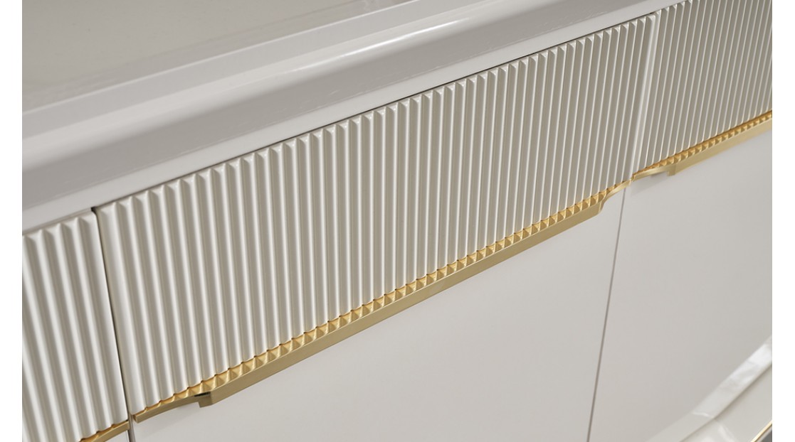 Villa Beyaz Gold Yemek Odası